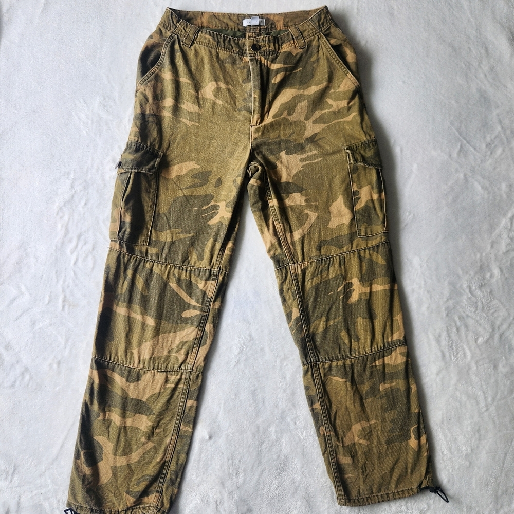 TOPSHOP Camo Cargo Women Mid Rise Pants Size 10 Combat Style Pockets‎ Y2K
